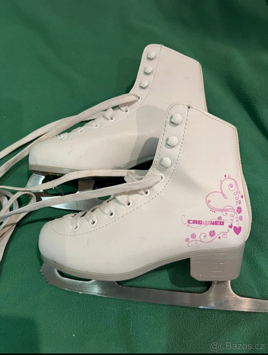 Dívčí lední brusle vel. 33