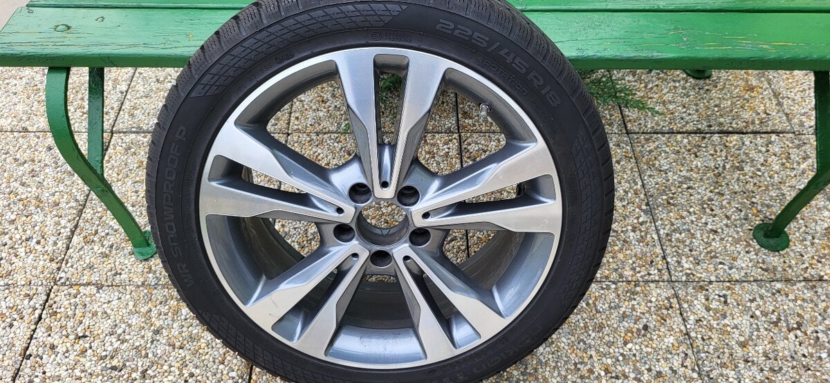ZIMNÍ SADA ORIG. ALU KOL  MERCEDES BENZ C KLASSE  18"