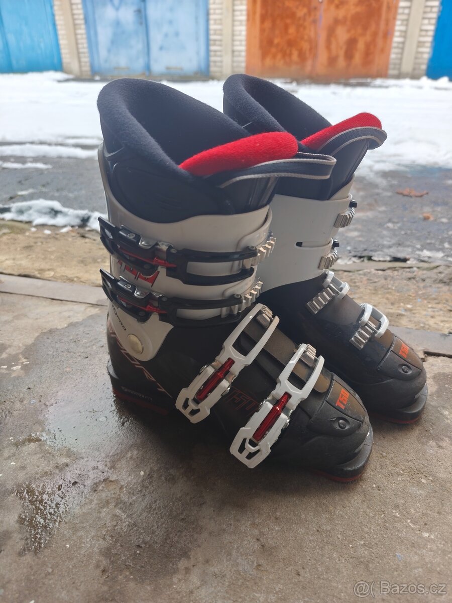 Prodám dětské lyžáky zn. TecnoPro Sport vel. 37