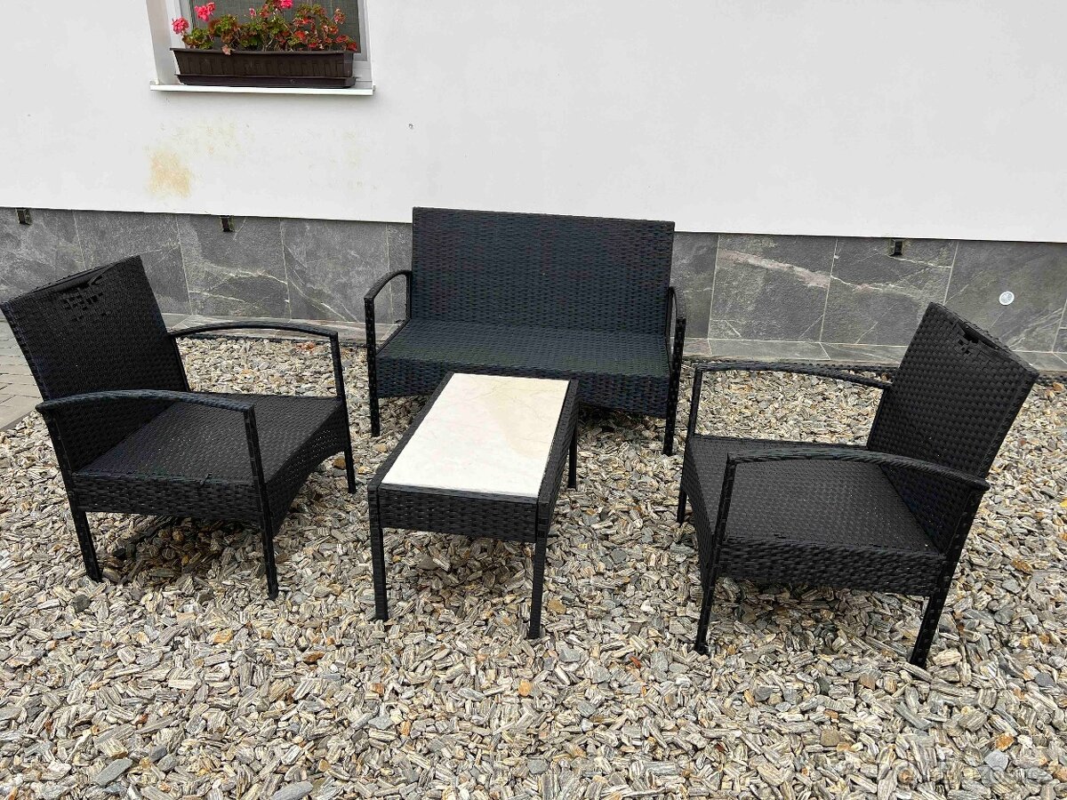 Set zahradního nábytku 4-dílný Avenberg