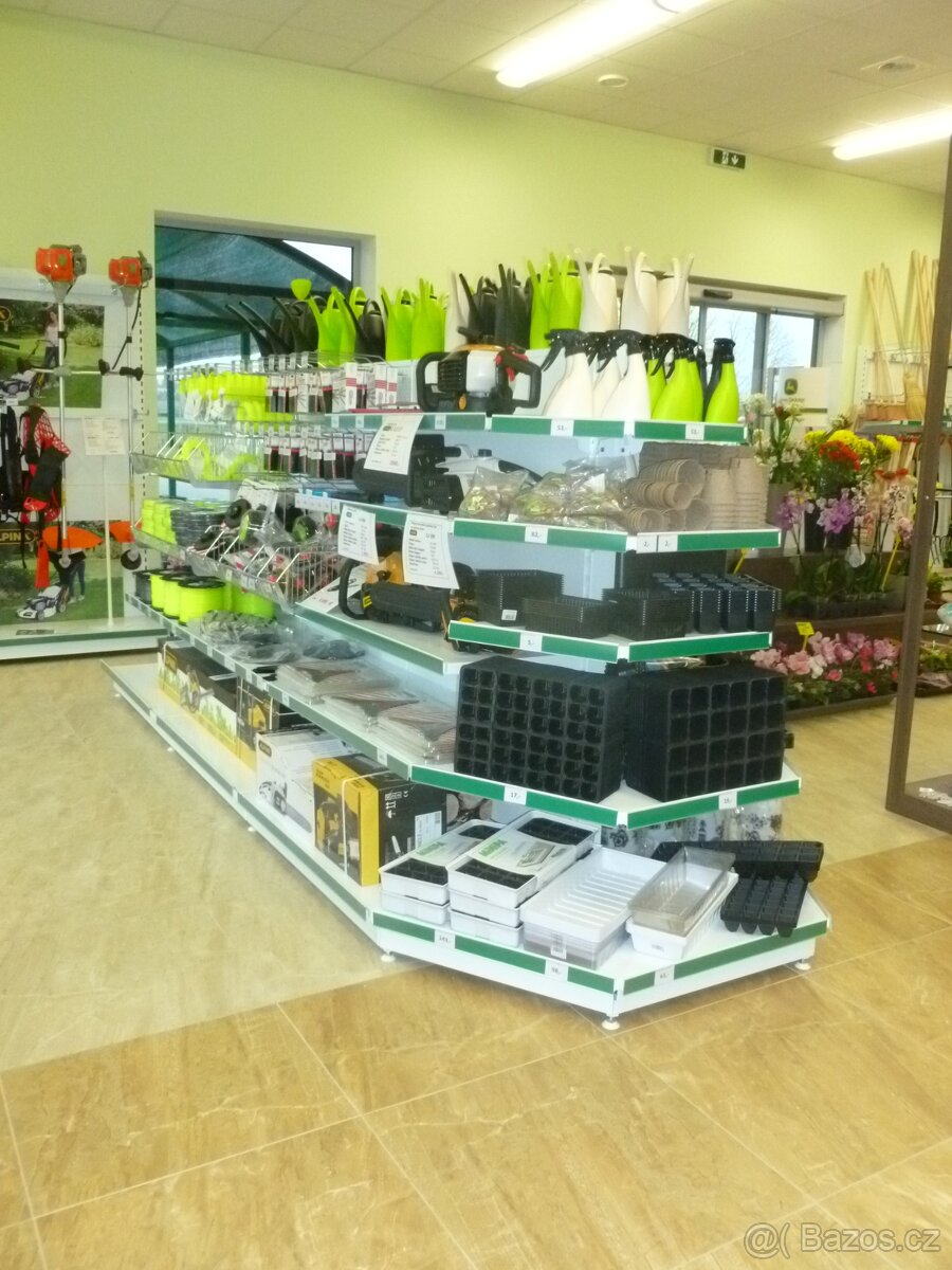 REGÁLOVÉ ZAŘÍZENÍ /konfigurator.aaa-regaly.cz/