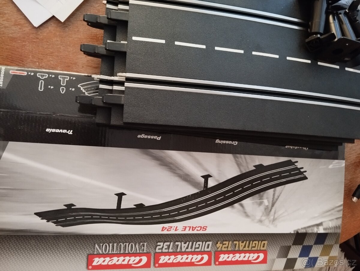 Autodráha Carrera digital 132