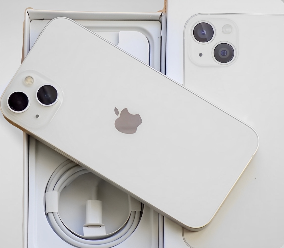 iPhone 13 Starlight BATERIE 100% TOP