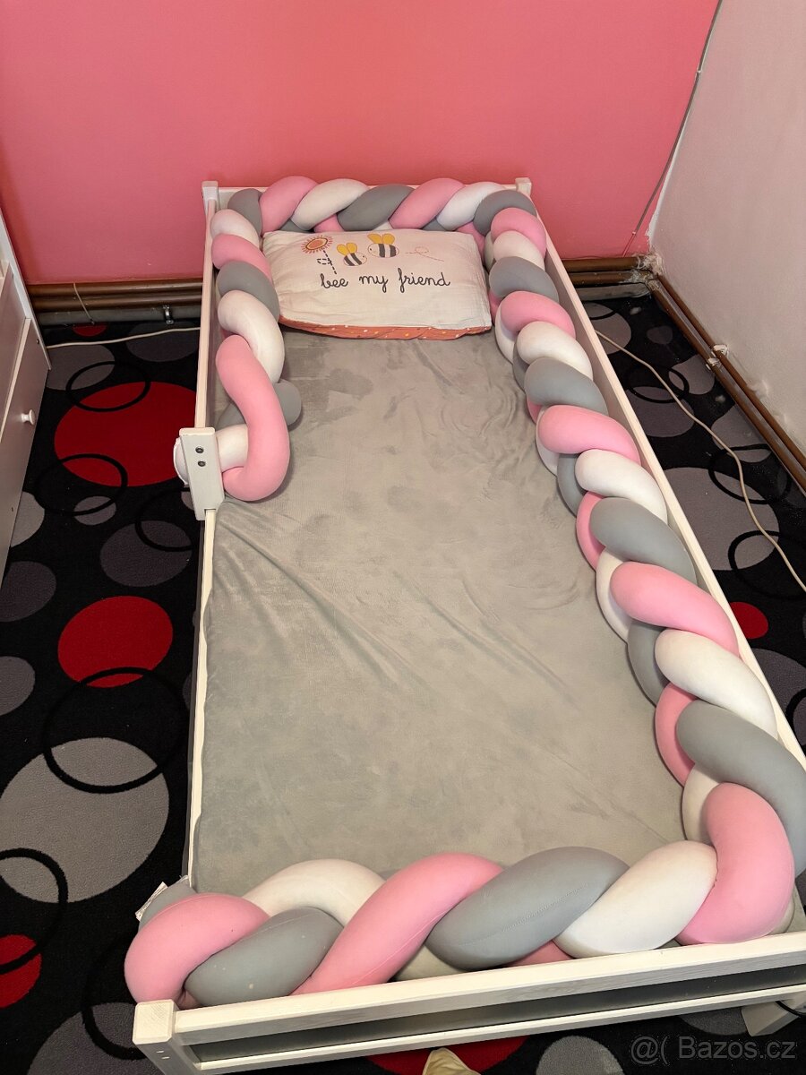 Dětská postýlka