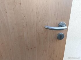 Prodám dveře Sapeli