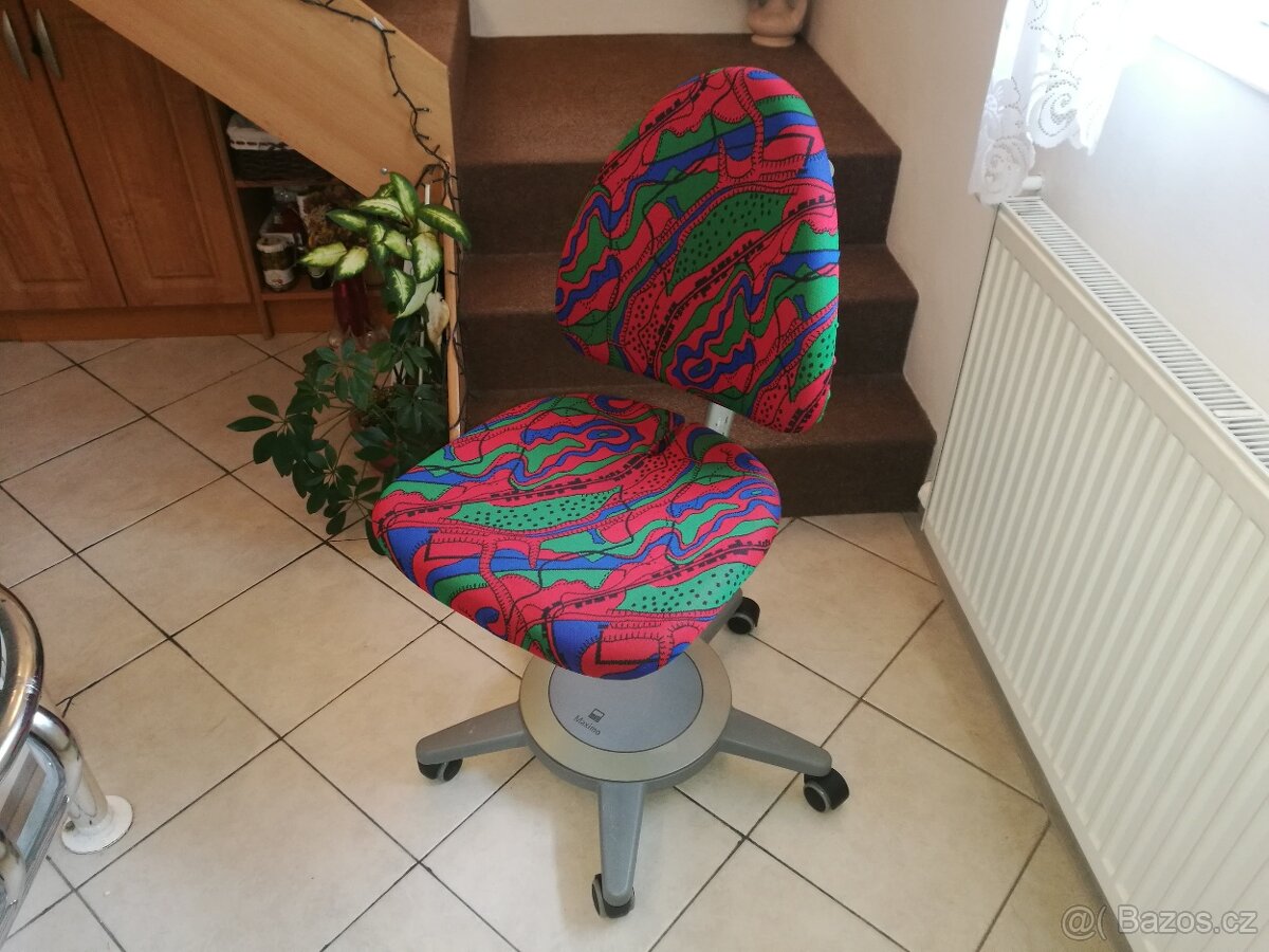 Rostoucí  židle