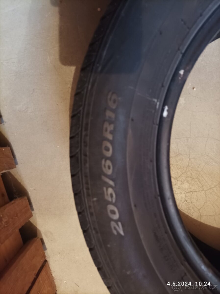 Nové pneu nexen 205/60/r16