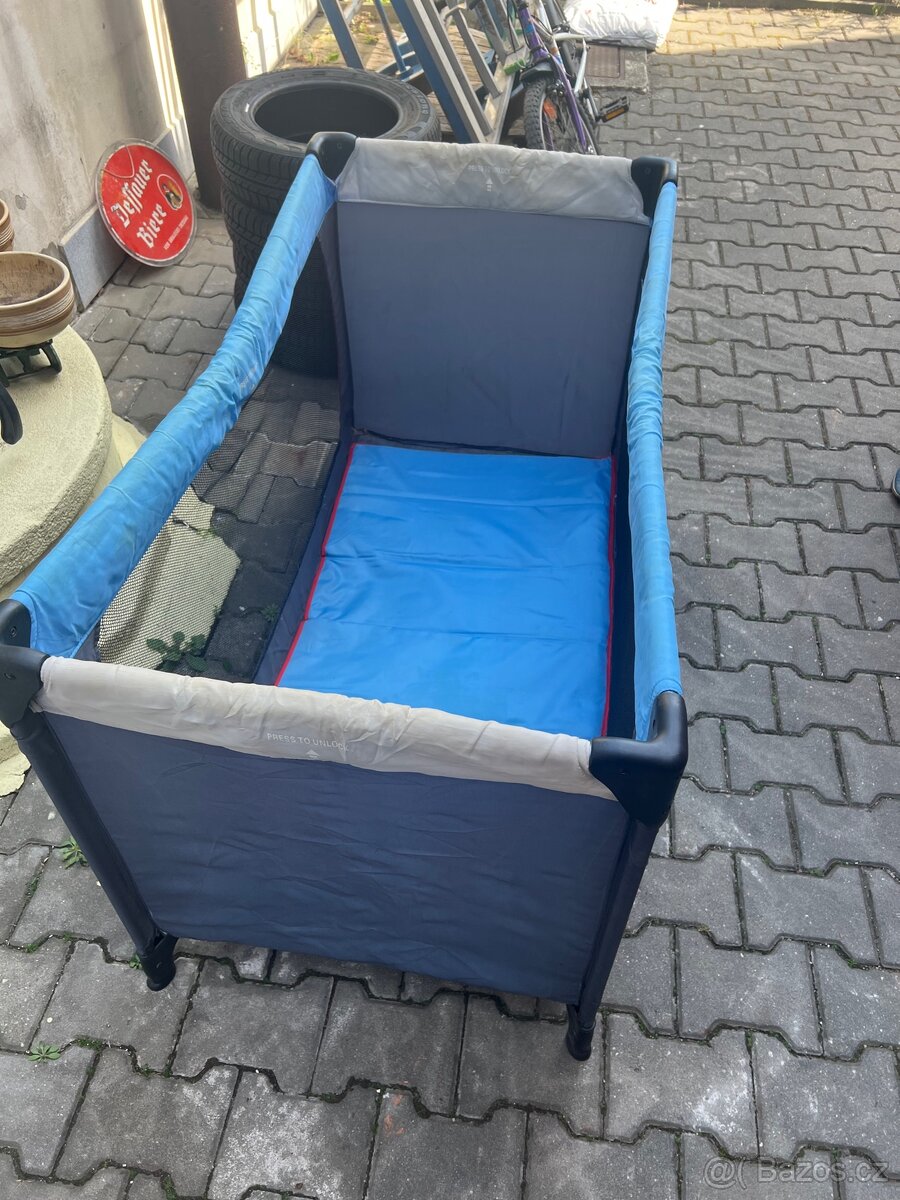 Dětská postýlka