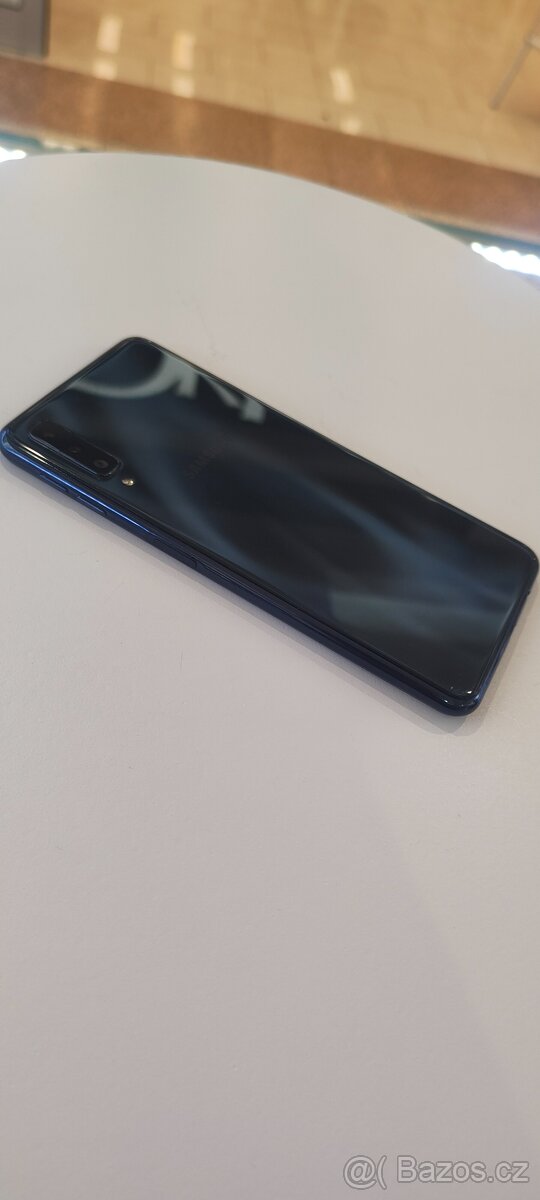Samsung Galaxy A7 4GB/64GB