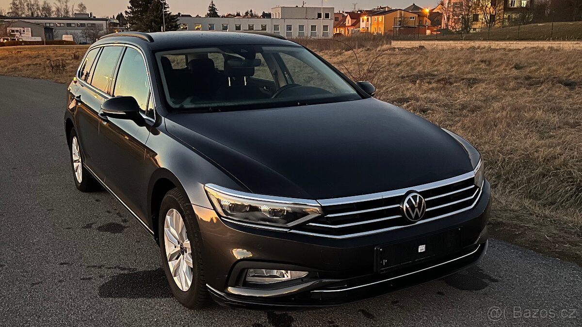 Passat 2.0tdi m.2021 Full LED Kamera Adapt.Tempomat El.kufr