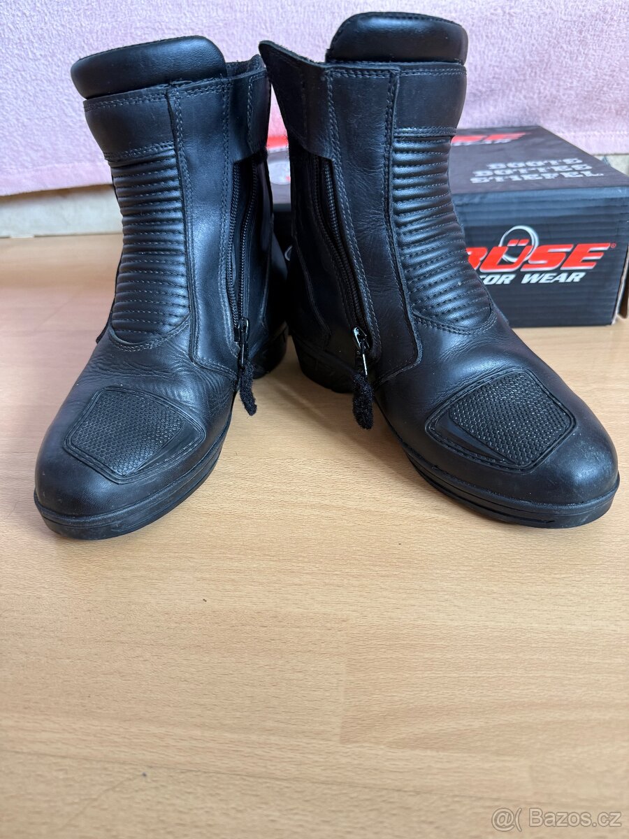 Dámské boty na motorku