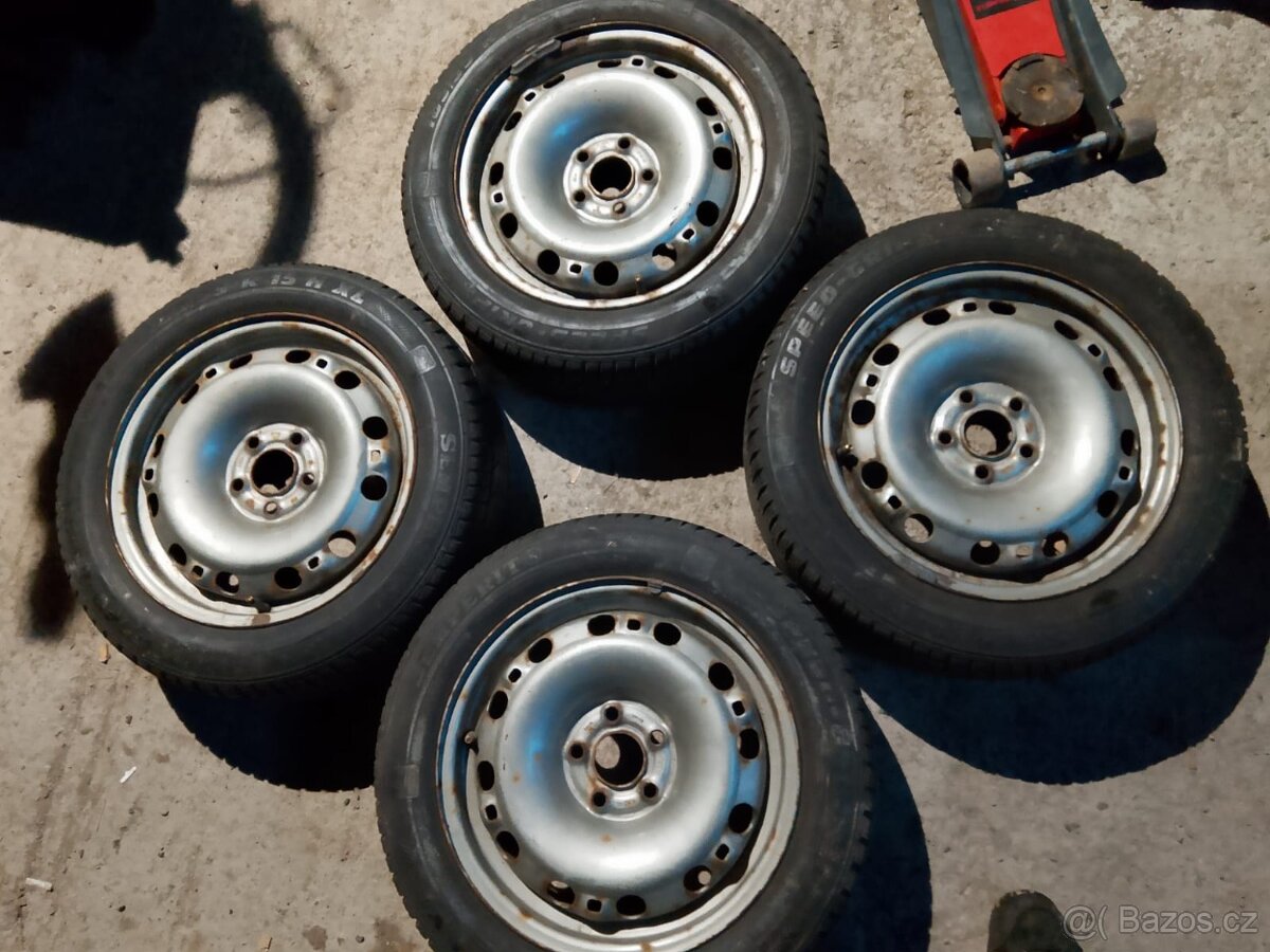 Ocelová kola Fabia/Roomster 6x15 5x100 et43+zimní 185/55/15