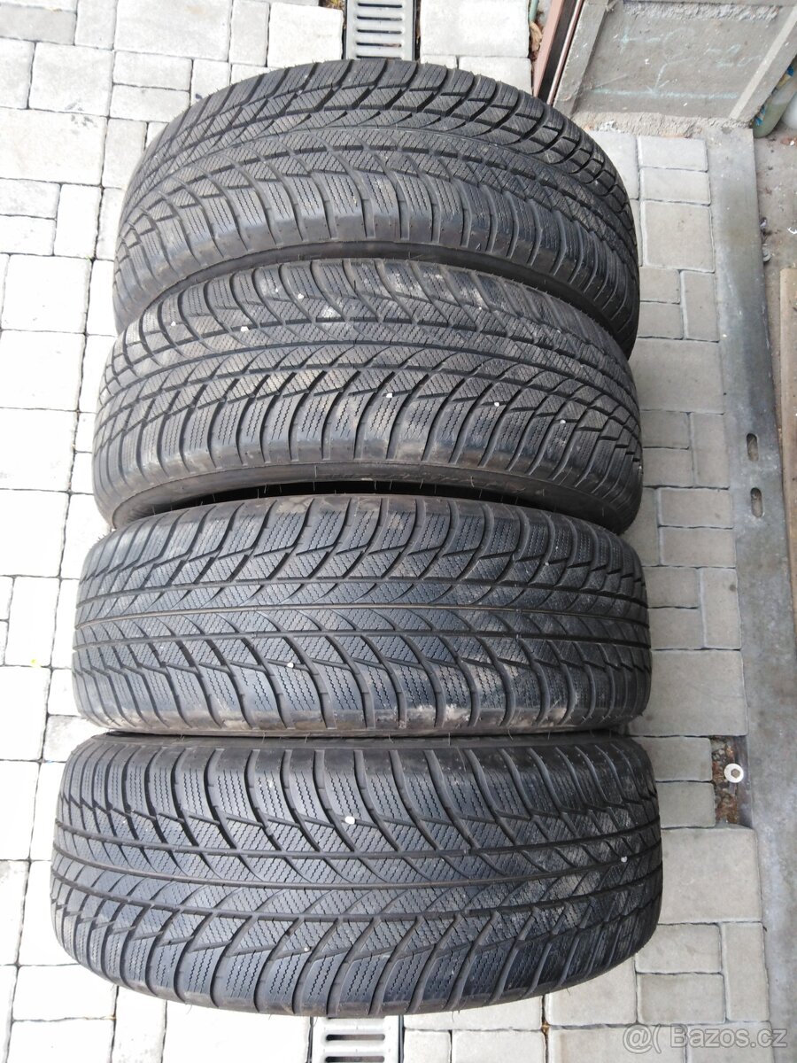 Bridgestone 205 60 17 93H zimní 7 mm