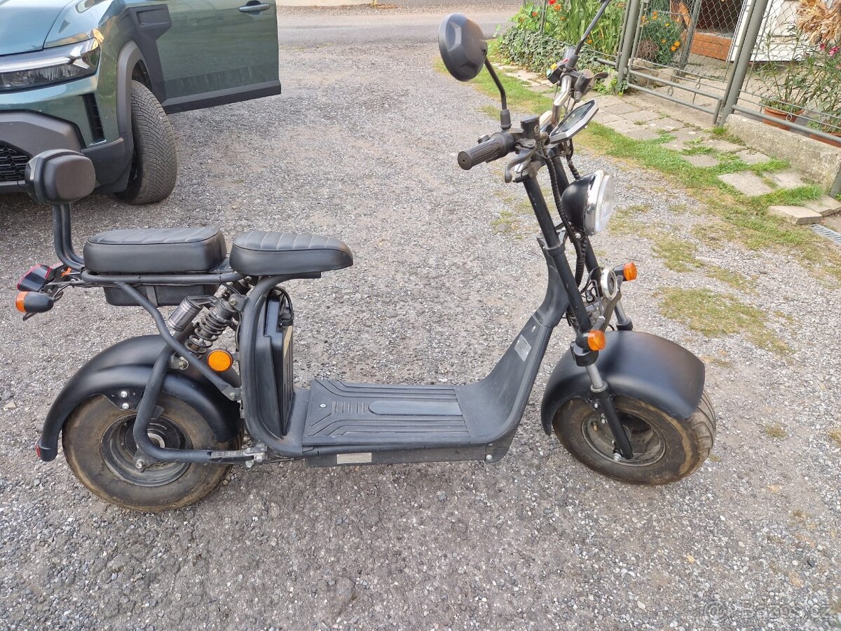Prodám ellektrokoloběžku Scooter 2000W