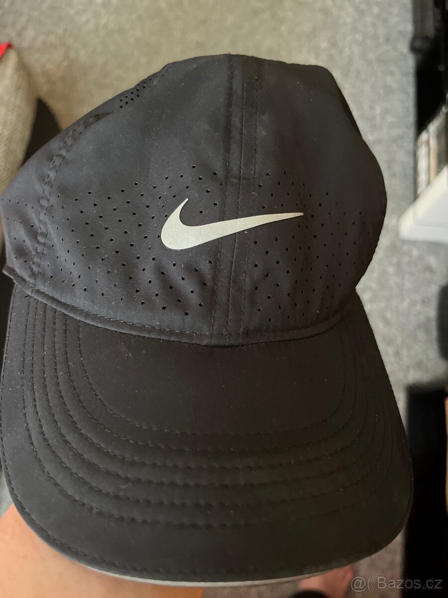 Nike čepice na léto