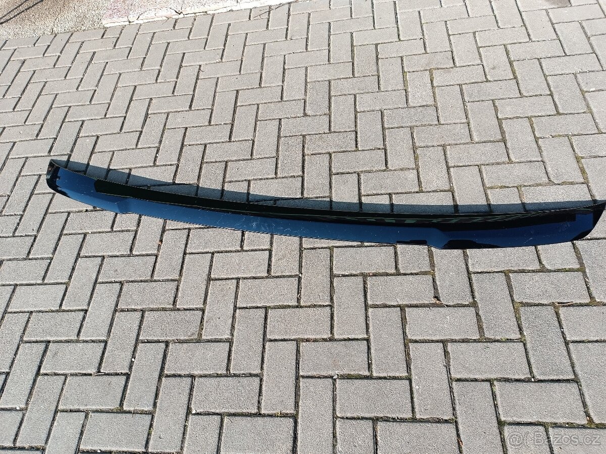 Daf XG krátce použitá lišta sluneční clony