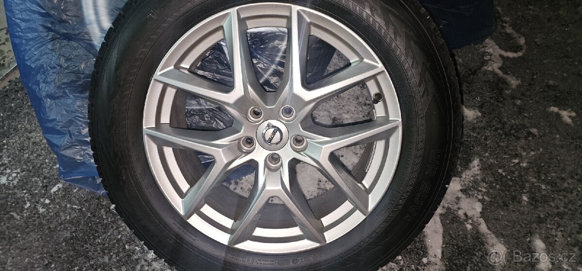 Alu disky Volvo 18 zimní pneu 235/60 R18 7mm