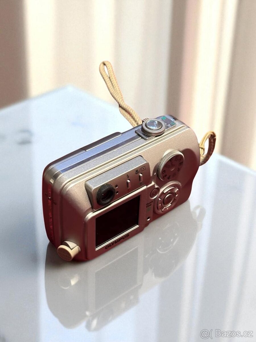 Olympus CAMEDIA C-50 Zoom