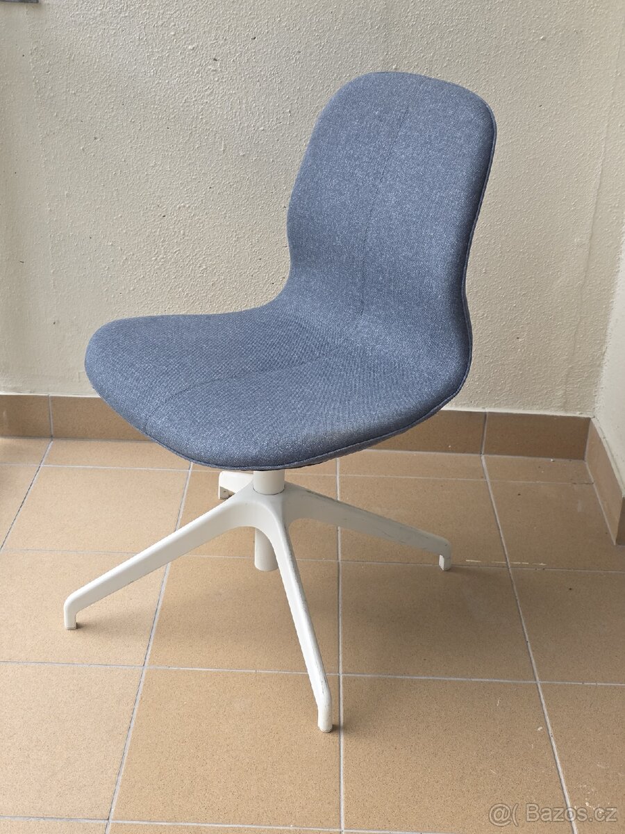 4 kvalitni otočné židle
