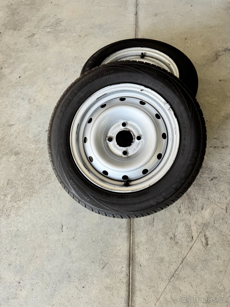 Prodám 4ks. letních pneu NEXEN Nblue HD Plus 175/65 R14 82T