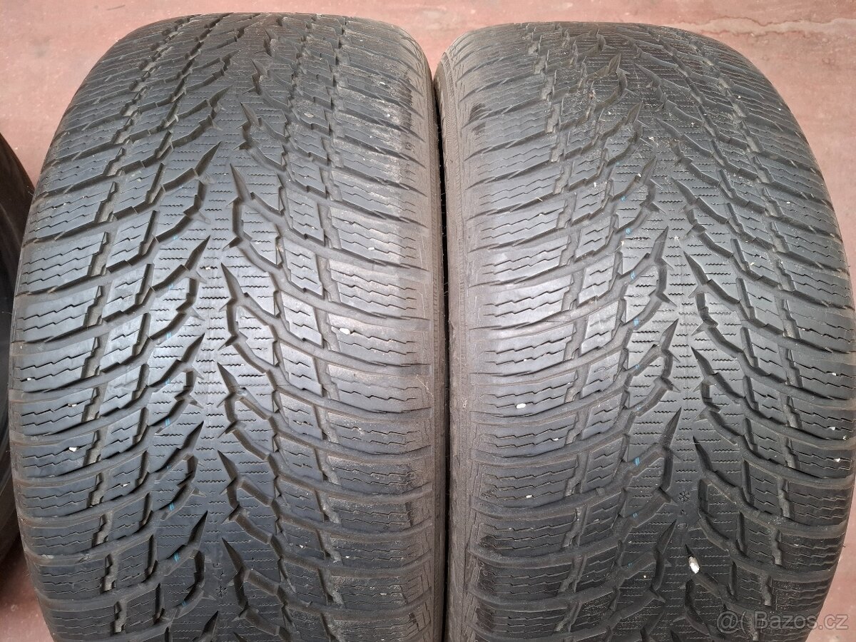 245/45/18 Nokian Zimní 7 mm