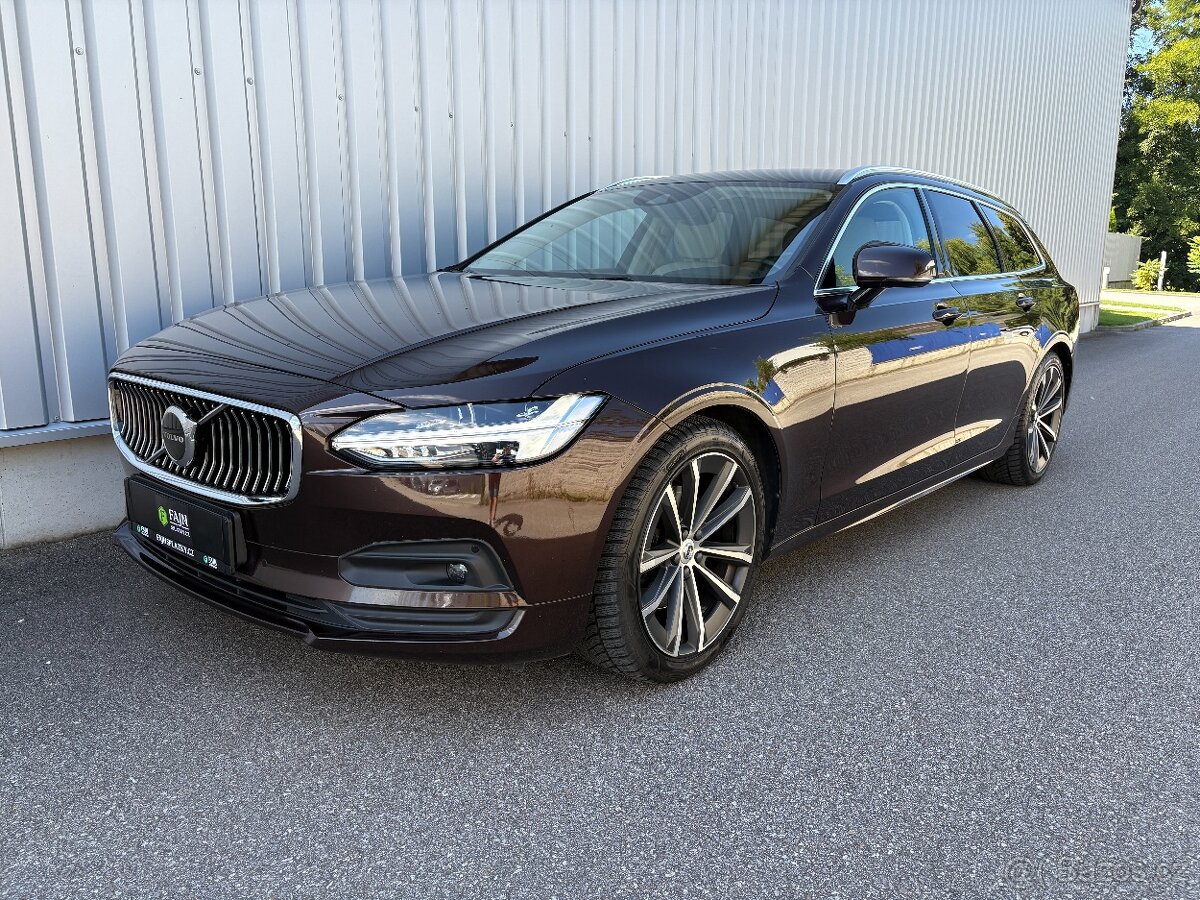 Volvo V90 kombi,4x4,2.0 D4,Momentum Pro,ČR,DPH