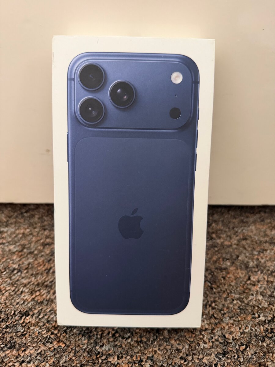 Apple iPhone 17 Pro Max 512gb Deep Blue. iStyle CZ.