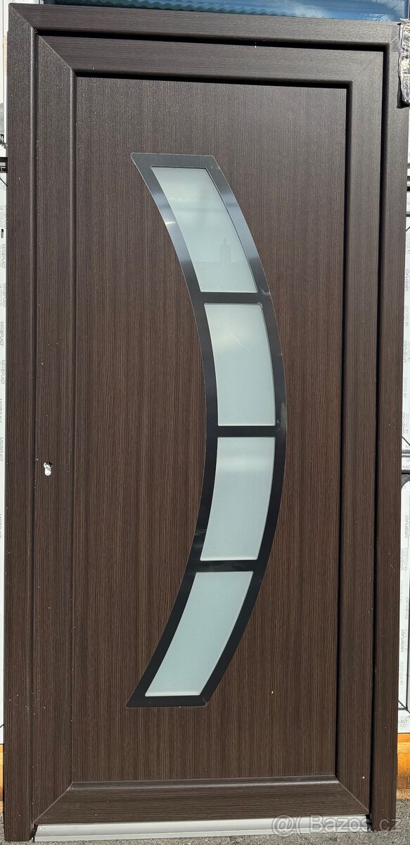 vchodové plastové dveře 100x210