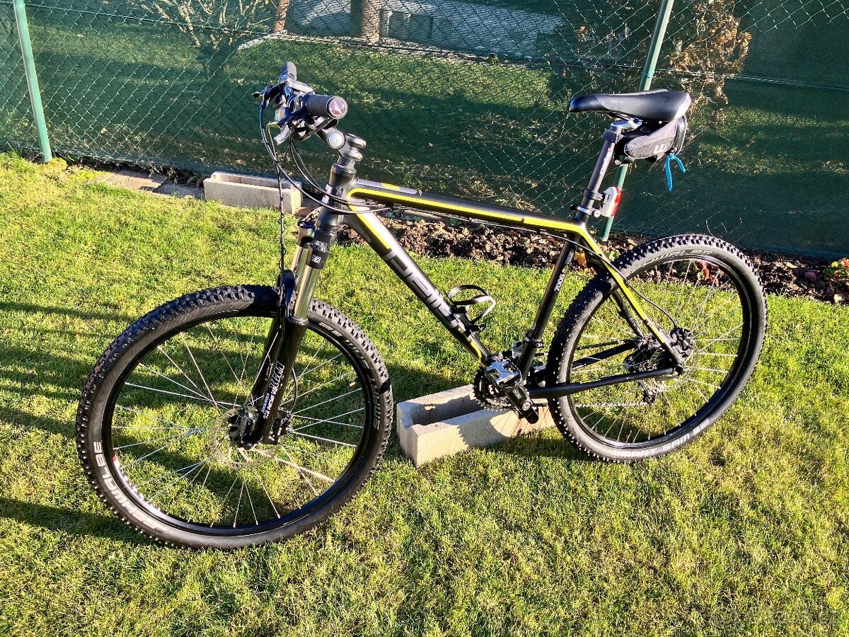 Horské kolo PELLS Razer 26”