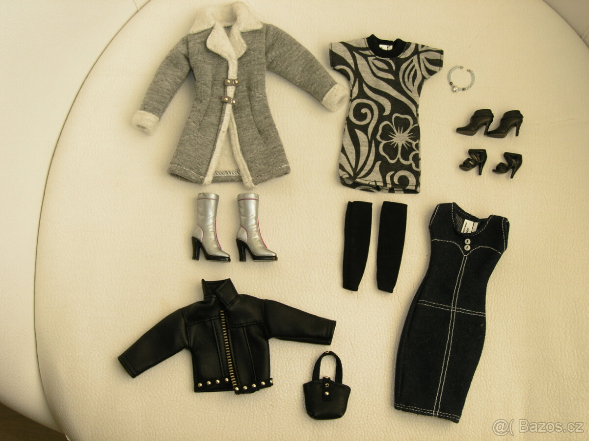 Šaty kalhoty tričko oblečky na panenku Barbie