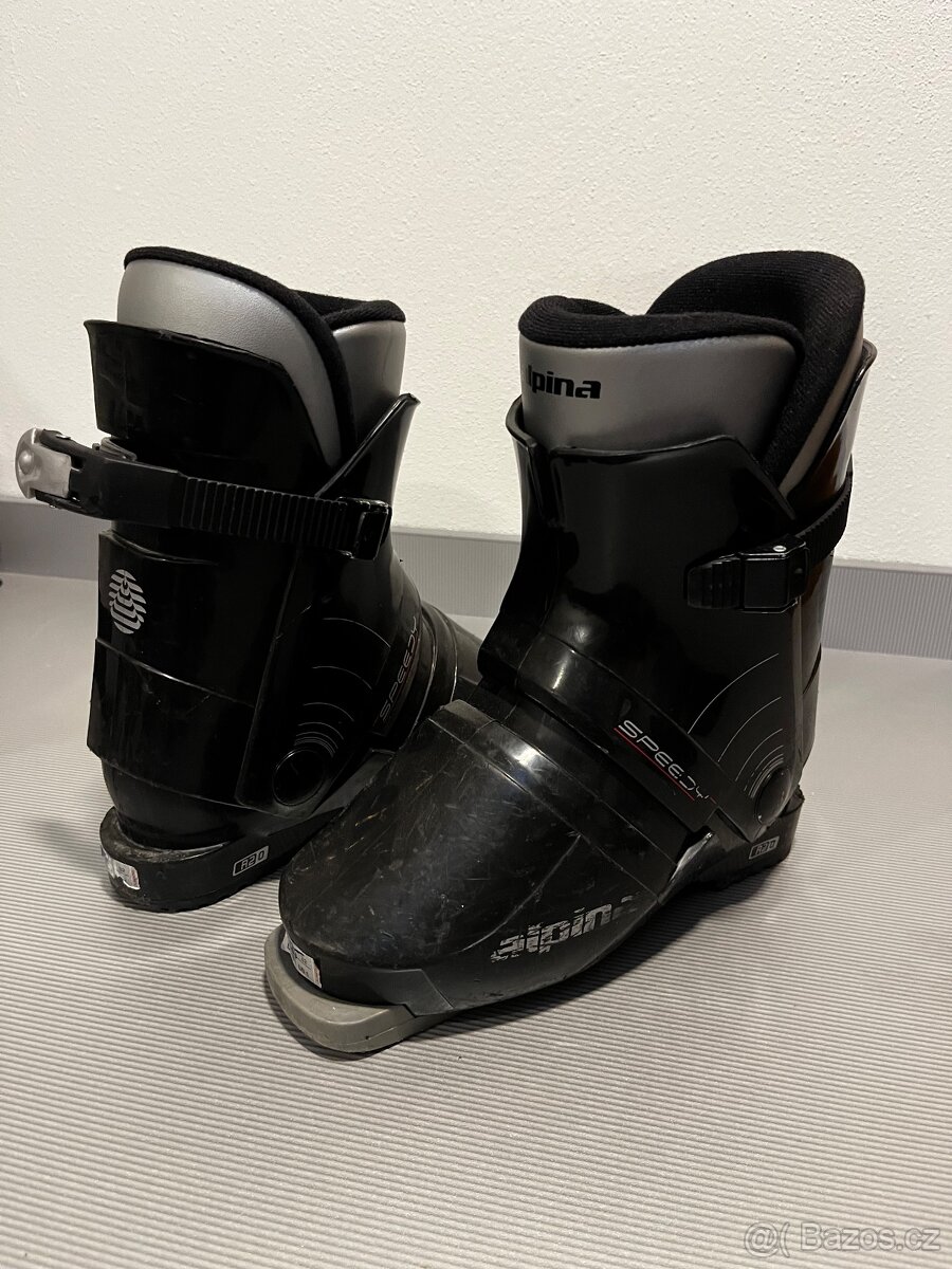 Dětské přeskáče Alpina 32, UK13