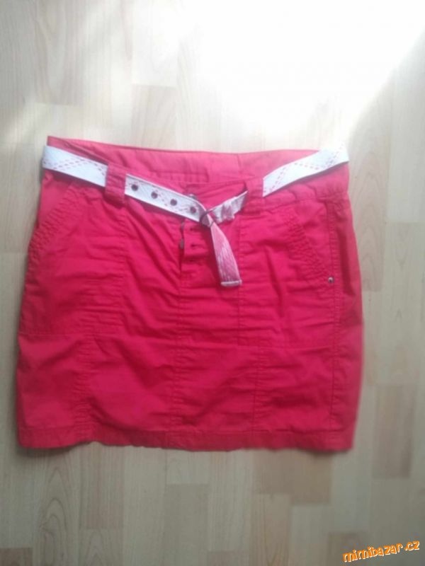 DÁMSKÁ SUKNĚ VEL.38/M