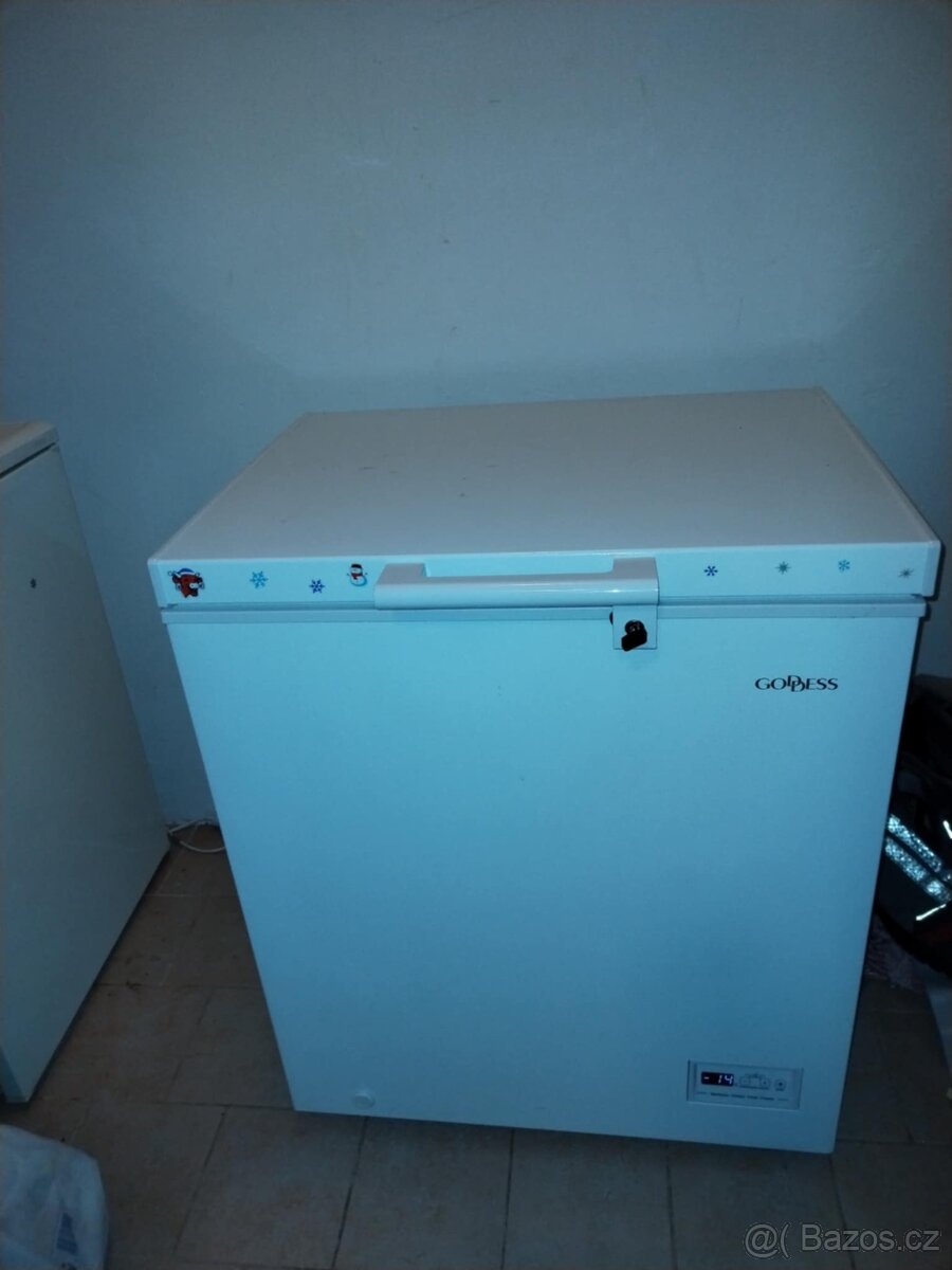 Pultový mrazák