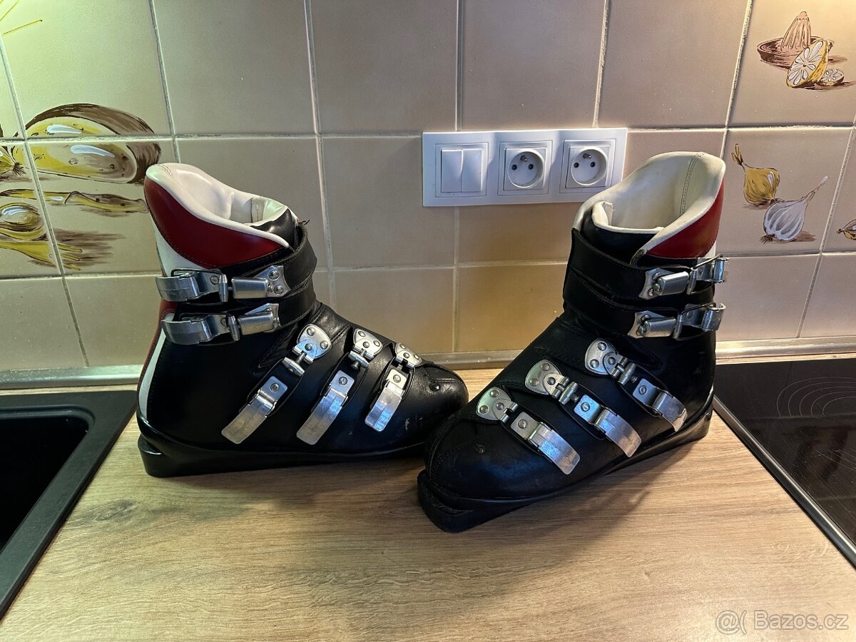 Přezkáče dětské starožitné, Botas