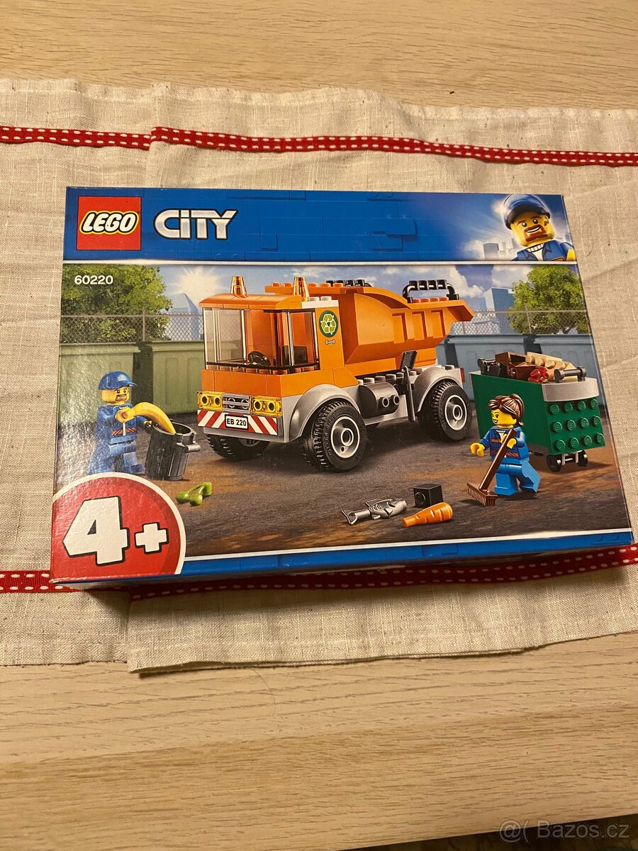 Lego set 60220