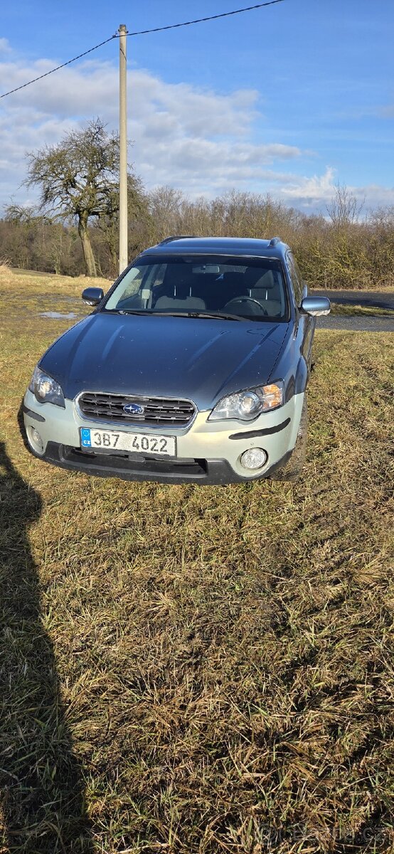 Subaru legacy outback 2.5i 121kw