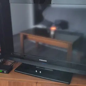 Samsung LE32B350F1W+nový set top box+anténa