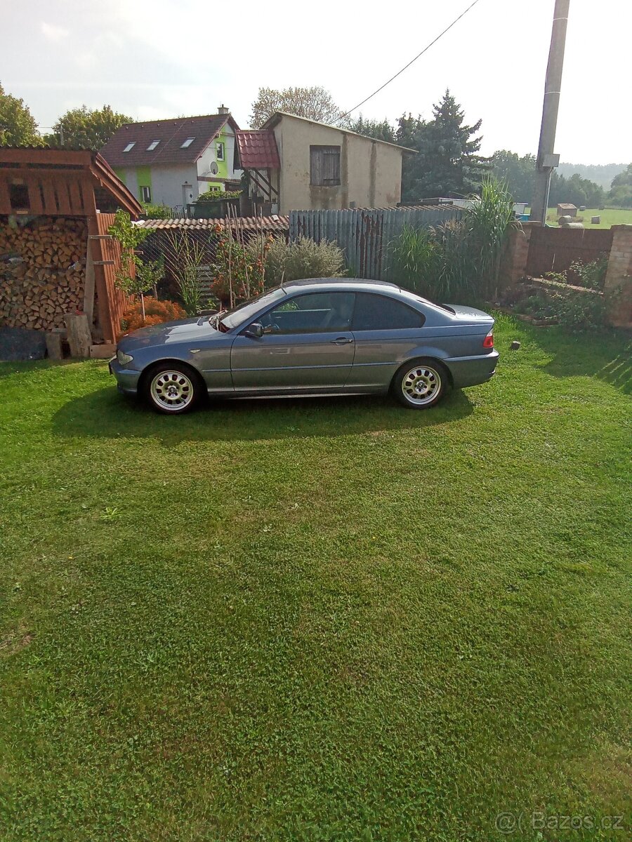 BMW E46 coupe