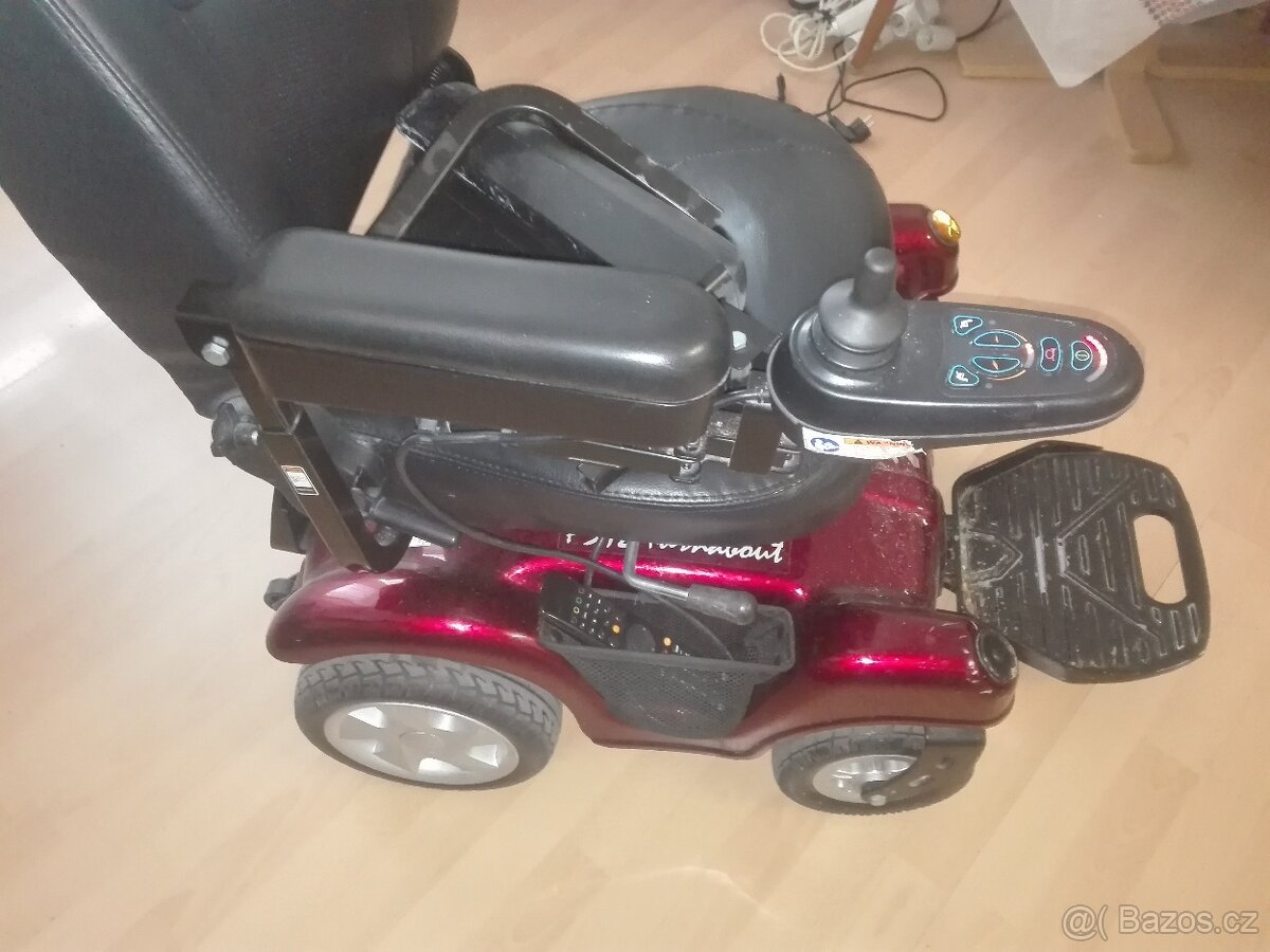 Invalidní elektrický vozík RASCAL Možnost bez baterií"