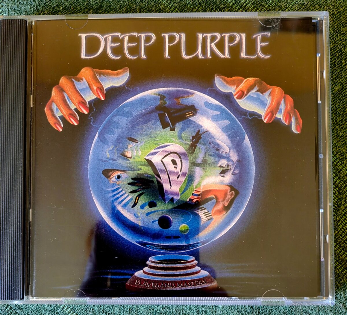 DEEP PURPLE - SLAVES AND MASTERS
