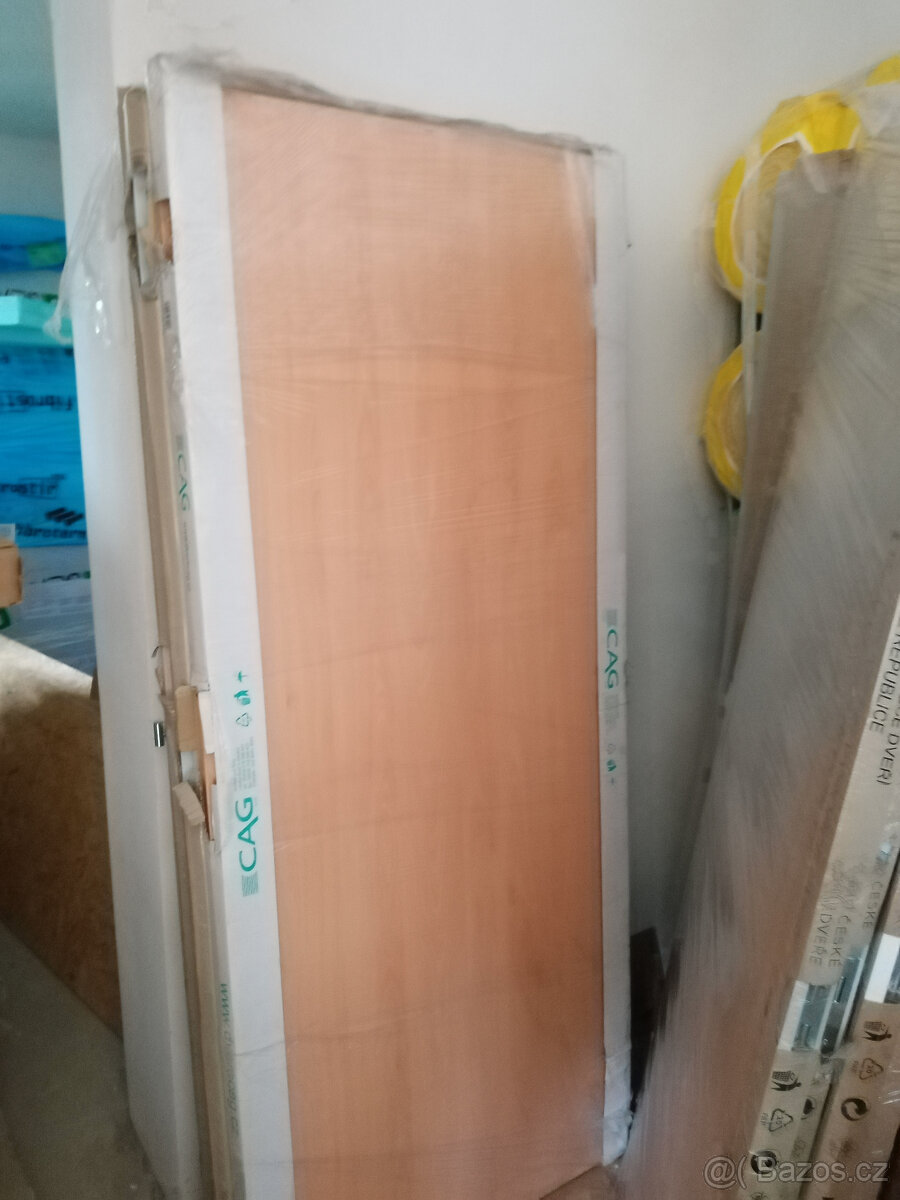 Prodám bezpečnostní dveře B2 , nové, 80 cm , levé