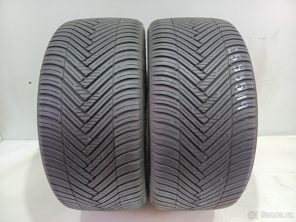 2ks letní pneu 255/35/19 Hankook