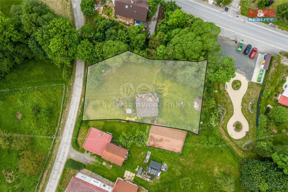 Prodej pozemku k bydlení, 1324 m², Stružinec