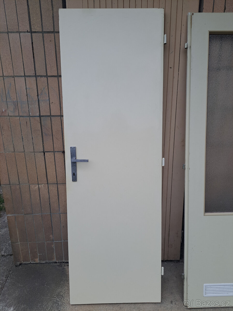 Dveře interierové pravé 60 a 70 cm