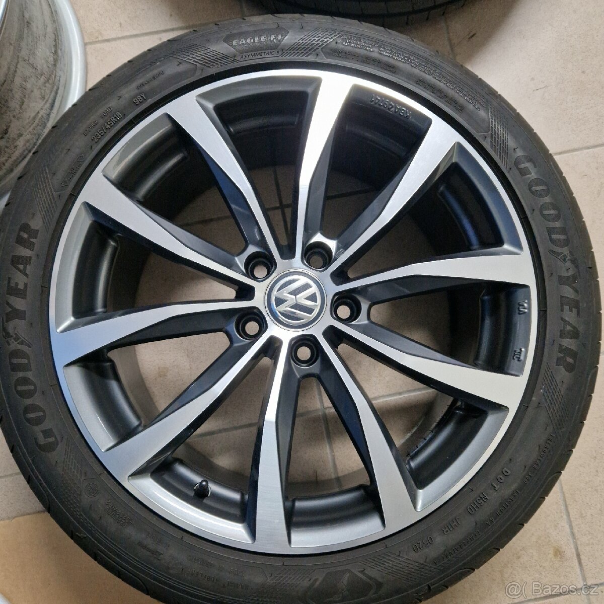 Alu kola vw r 18