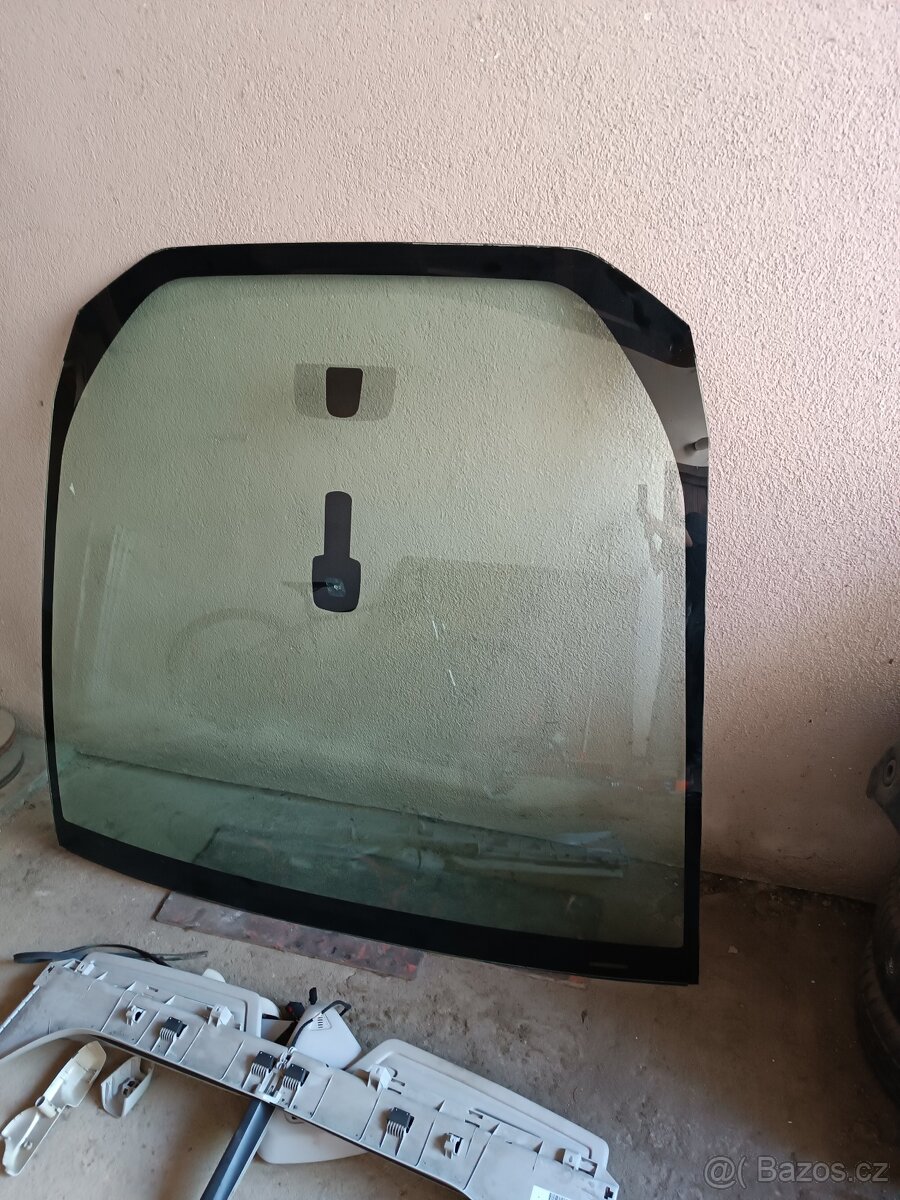 Čelní sklo Citroen C4 Picasso