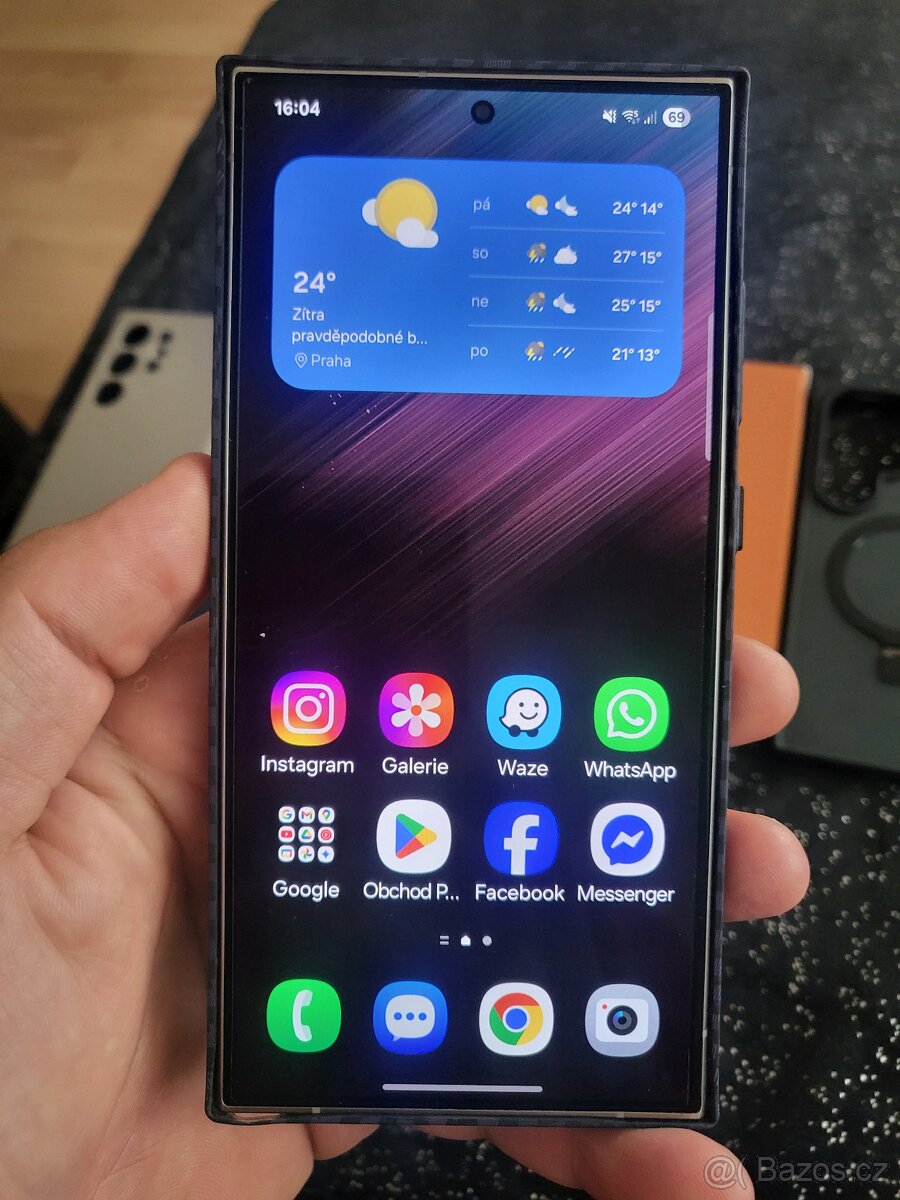 Vyměním Samsung Galaxy S24 Ultra 256GB violet titan top Stav