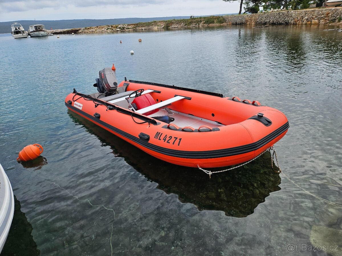 Nafukovací motorový člun 5.5m
