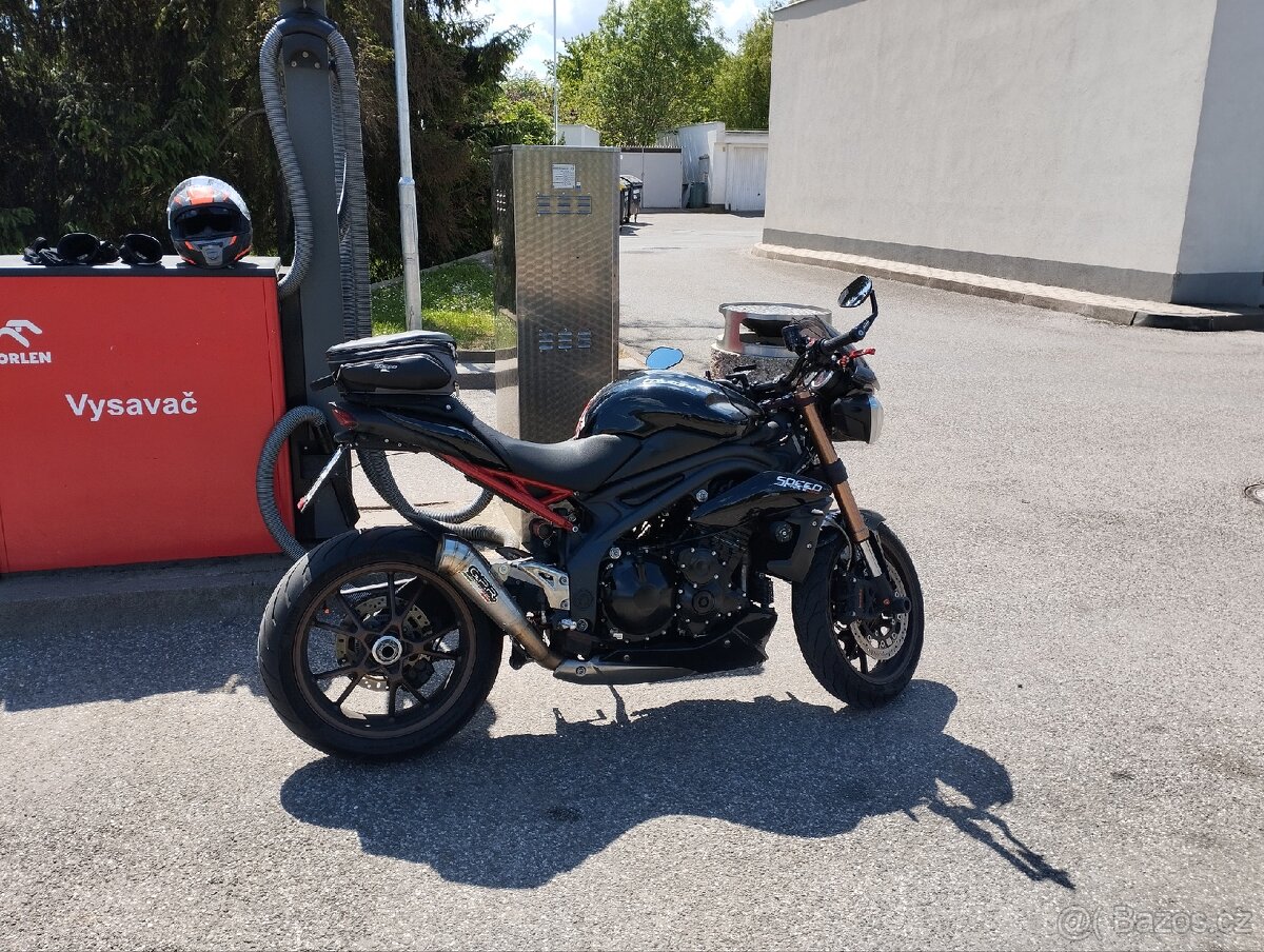 Triumph Speed Triple 1050