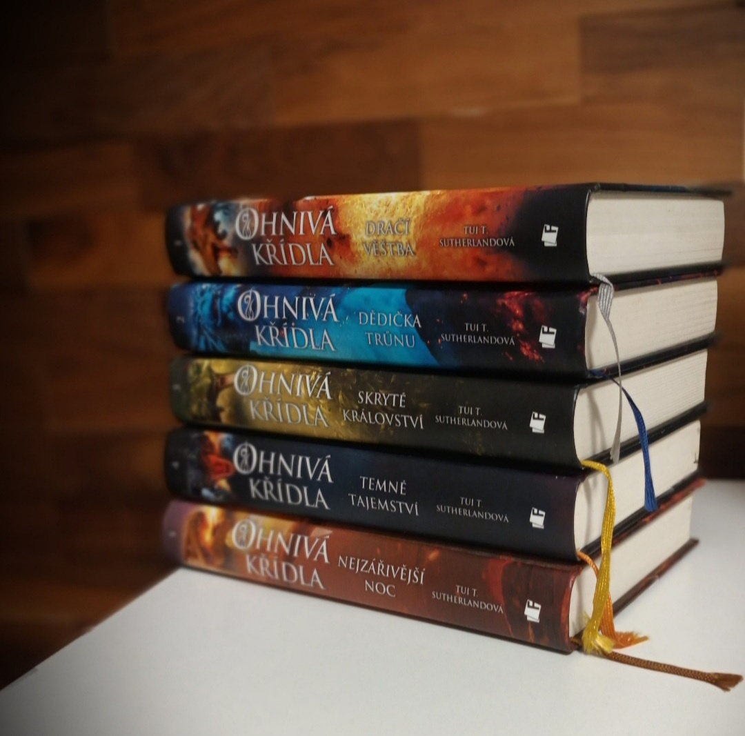 Prodám knihy ze série Ohnivá křídla